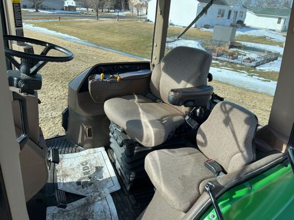 2004 John Deere 8420T Tractor Rubber Track