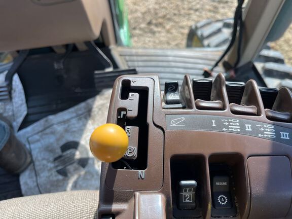 2004 John Deere 8420T Tractor Rubber Track