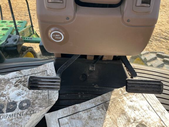 2004 John Deere 8420T Tractor Rubber Track