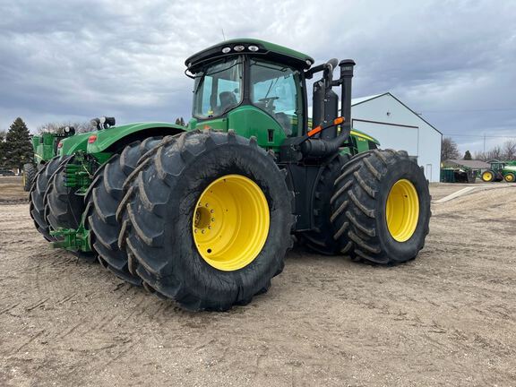 2013 John Deere 9510R Tractor 4WD