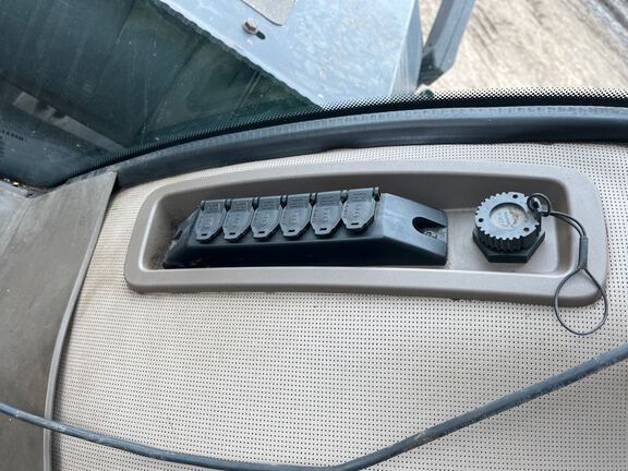 2013 John Deere 9510R Tractor 4WD