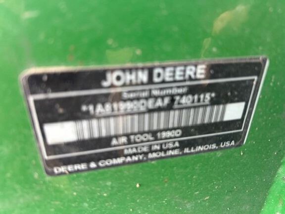 2010 John Deere 1990CCS Air Seeder