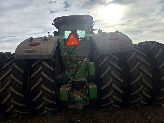 2015 John Deere 9570R Tractor 4WD