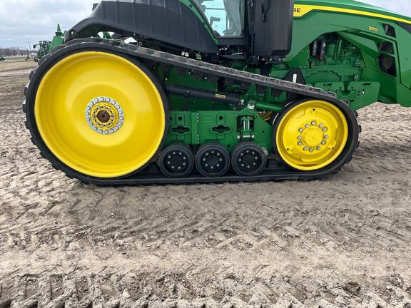2021 John Deere 8RT 370 Tractor Rubber Track