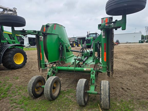 2004 John Deere HX15 Shredder