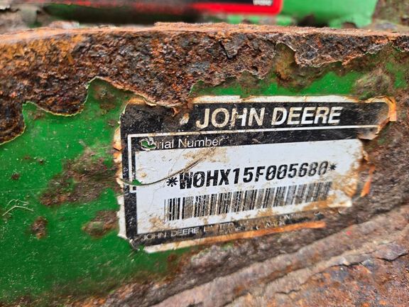 2004 John Deere HX15 Shredder