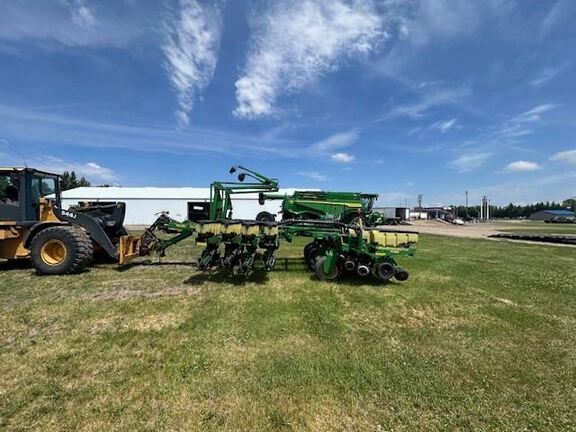 John Deere 1780 Planter