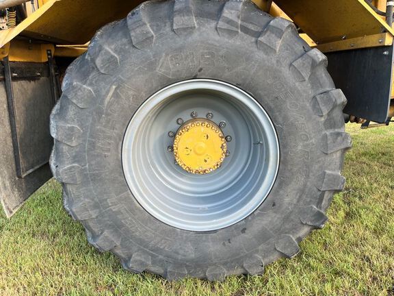 2009 AGCO 9203 Applicator