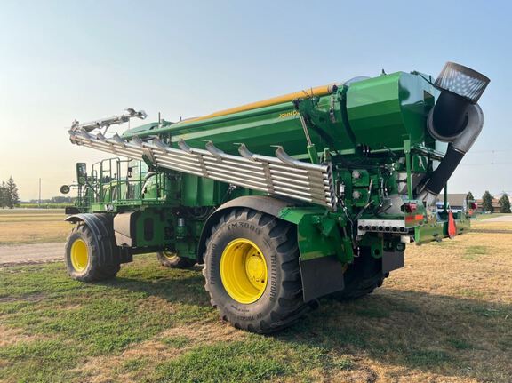 2023 John Deere 800R Applicator