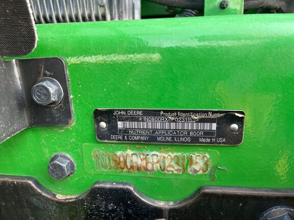 2023 John Deere 800R Applicator