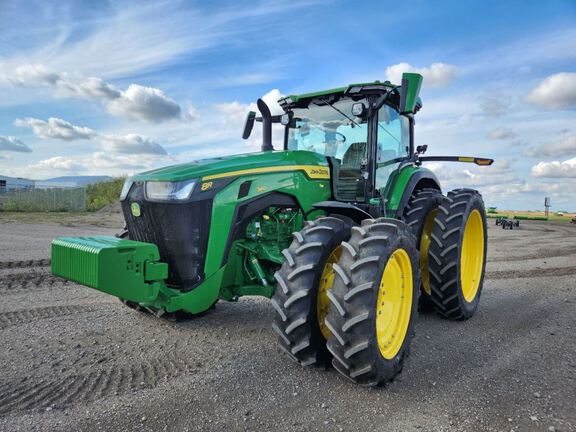 2025 John Deere 8R 340 Tractor