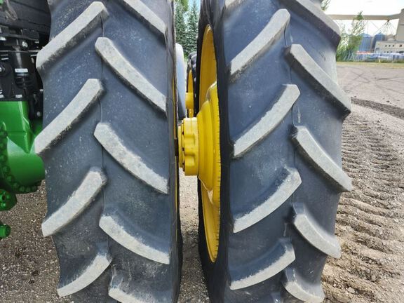 2025 John Deere 8R 340 Tractor