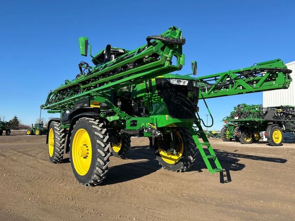 2023 John Deere 412R Sprayer/High Clearance