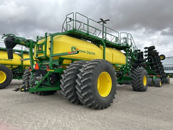 2023 John Deere N560F Air Seeder