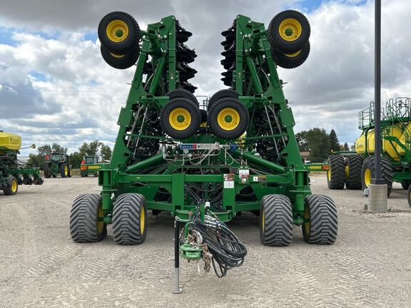 2023 John Deere N560F Air Seeder