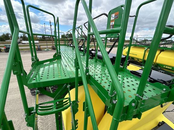 2023 John Deere N560F Air Seeder