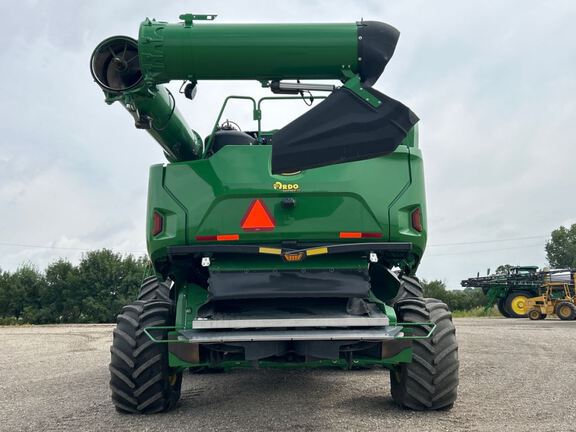 2022 John Deere X9 1000 Combine