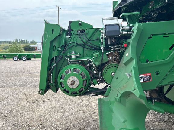 2022 John Deere X9 1000 Combine