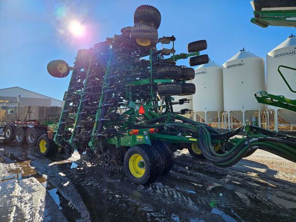 2023 John Deere N560F Air Seeder