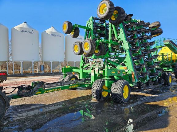 2023 John Deere N560F Air Seeder