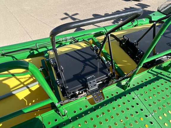 2023 John Deere N560F Air Seeder