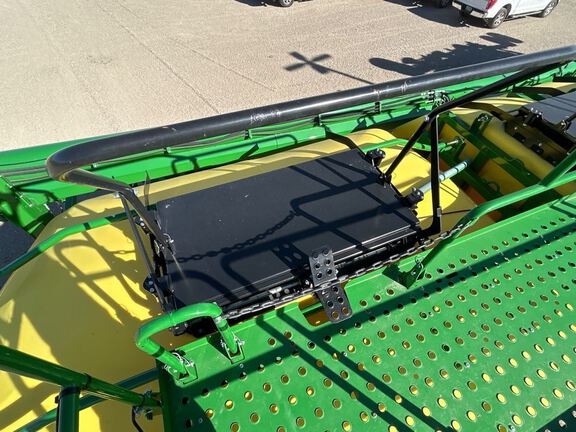 2023 John Deere N560F Air Seeder