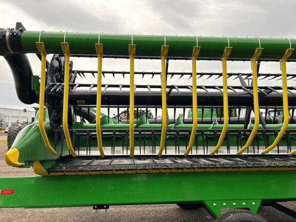 2021 John Deere RD45F Header Combine