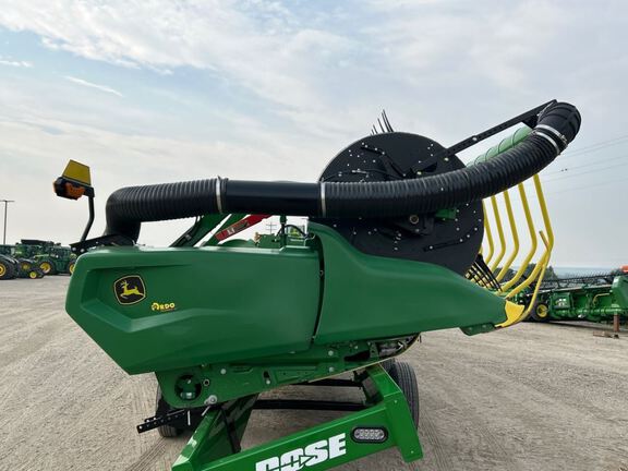 2023 John Deere RD45F Header Combine