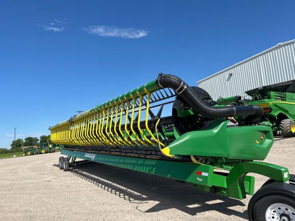 2023 John Deere RD45F Header Combine