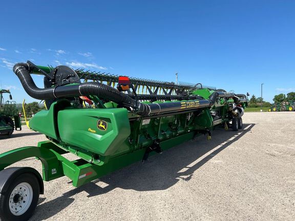 2023 John Deere RD45F Header Combine