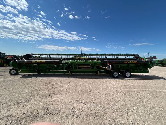 2023 John Deere RD45F Header Combine