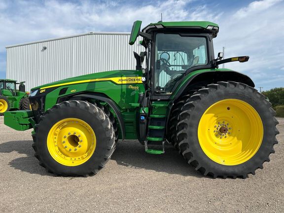 2023 John Deere 8R 410 Tractor