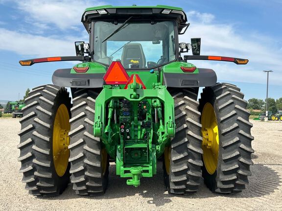 2023 John Deere 8R 410 Tractor