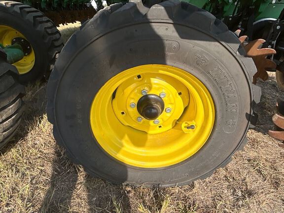 2024 John Deere DB66 Planter