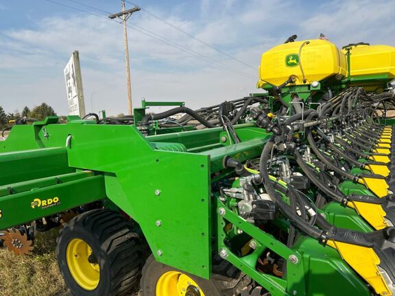 2024 John Deere DB66 Planter