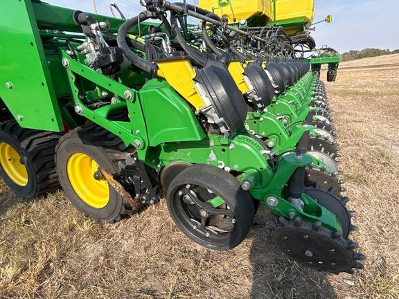 2024 John Deere DB66 Planter