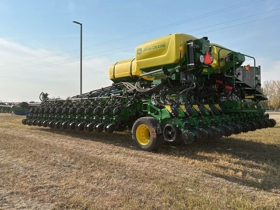 2024 John Deere DB66 Planter