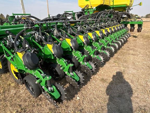 2024 John Deere DB66 Planter