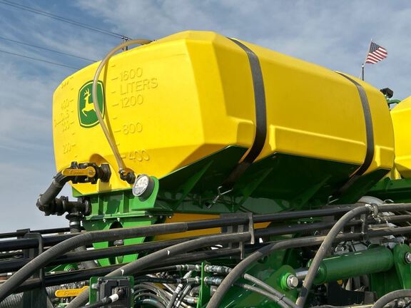 2024 John Deere DB66 Planter