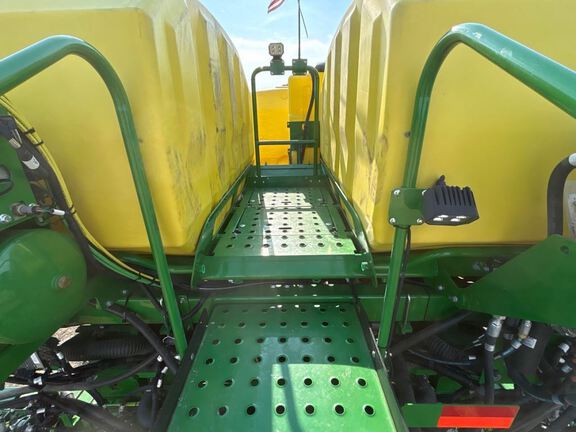 2024 John Deere DB66 Planter