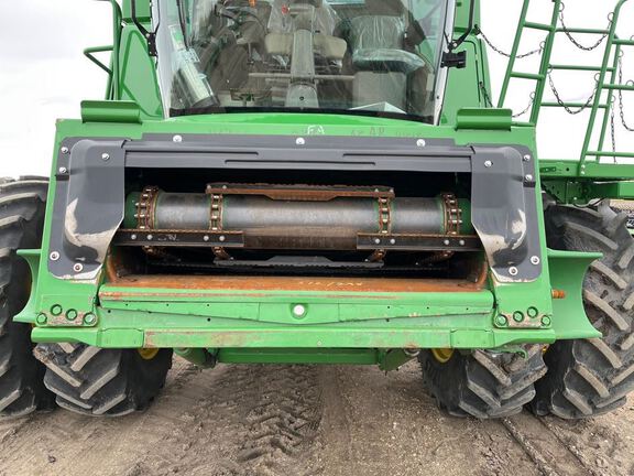 2023 John Deere S780 Combine