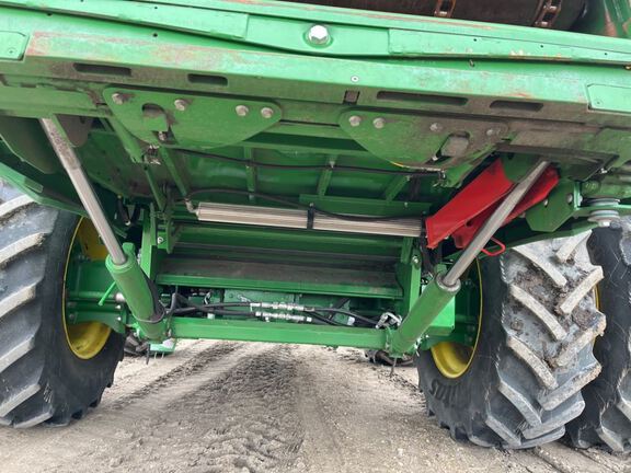 2023 John Deere S780 Combine