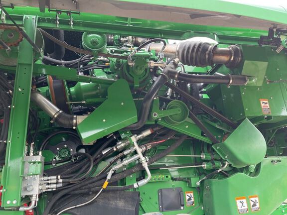 2023 John Deere S780 Combine