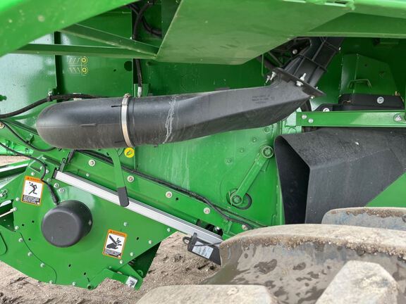 2023 John Deere S780 Combine