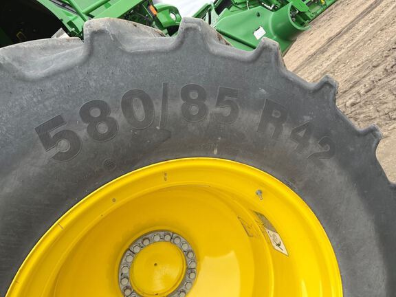 2023 John Deere S780 Combine