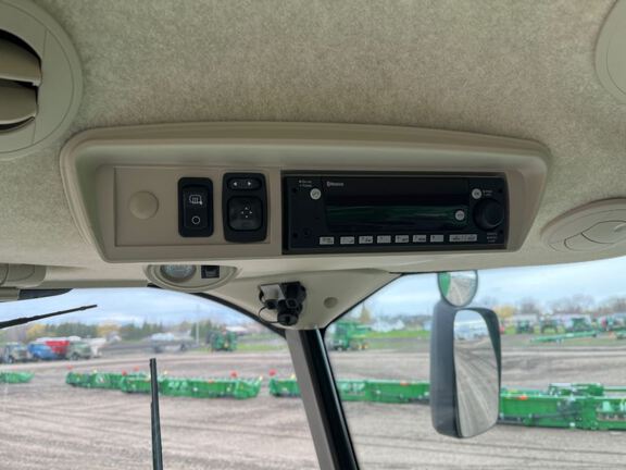 2023 John Deere S780 Combine