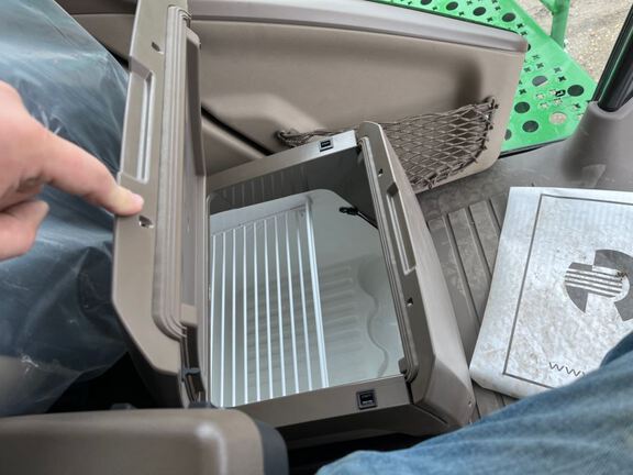 2023 John Deere S780 Combine