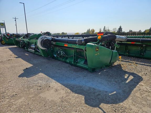 2013 John Deere 640FD Header Combine