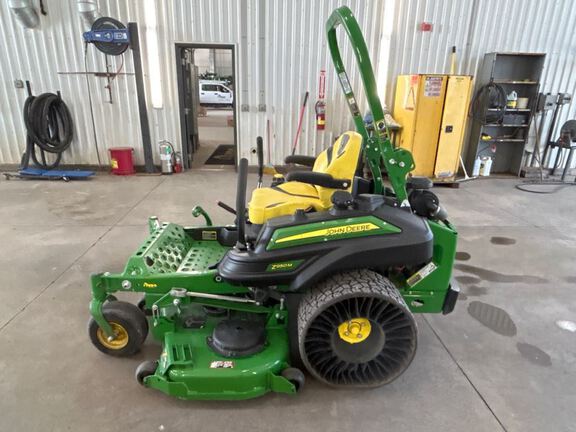 2018 John Deere Z950M Mower/Zero Turn