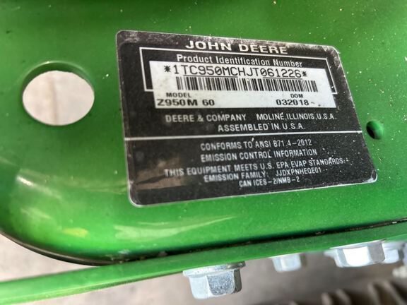 2018 John Deere Z950M Mower/Zero Turn